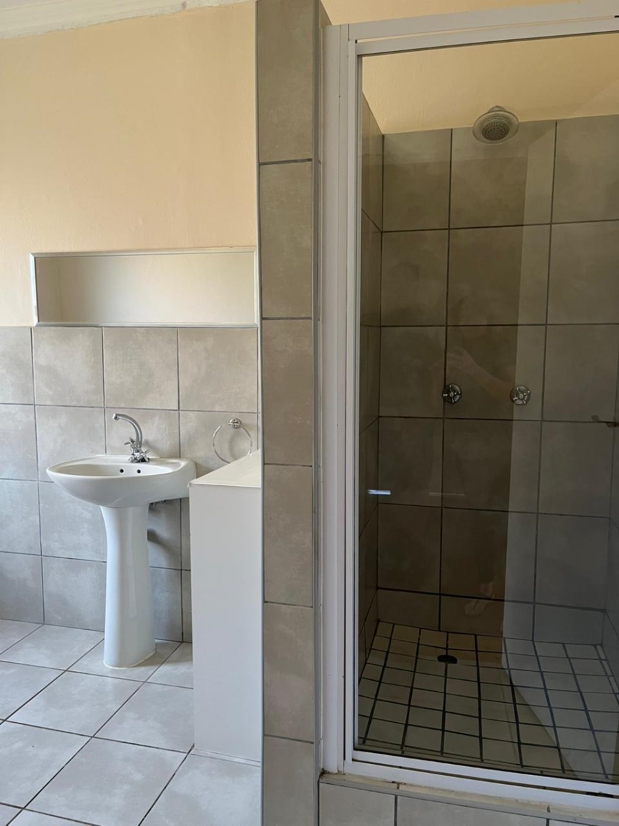 To Let 3 Bedroom Property for Rent in Audas Estate Western Cape